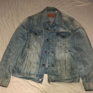Levi’s acid wash light denim jacket. Size large